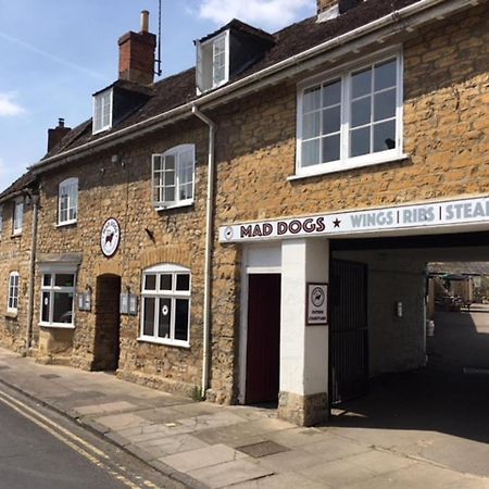 The Britannia Inn Sherborne  Exterior foto